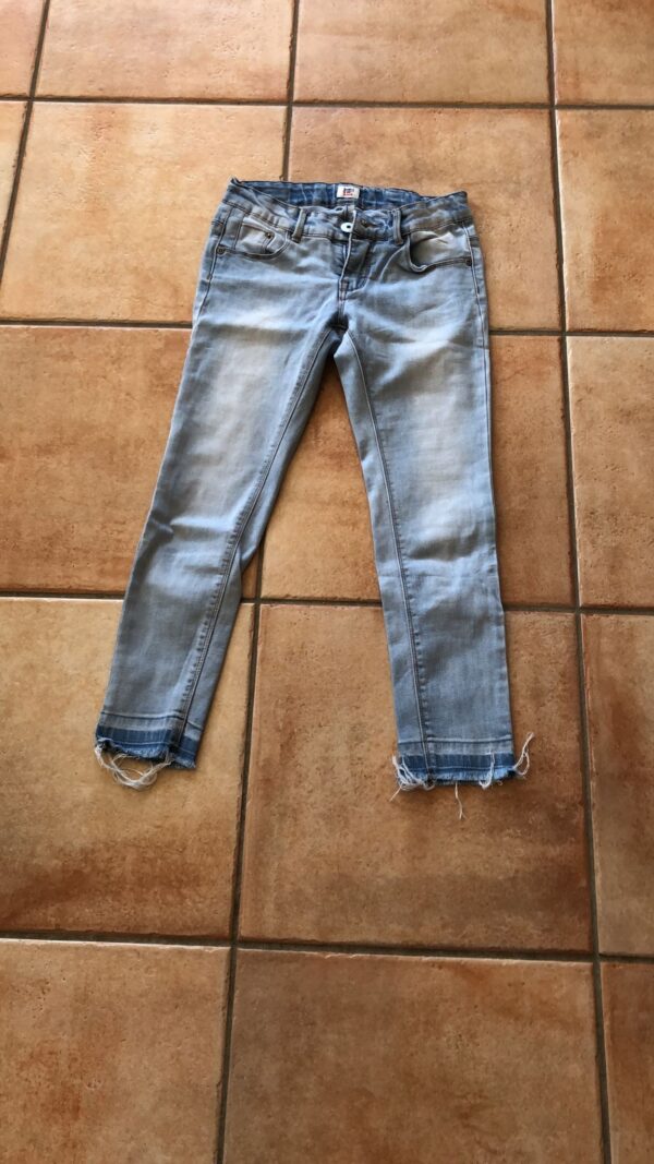 Set broeken van het merk Tumble 'N Dry Maat 152 broek 1