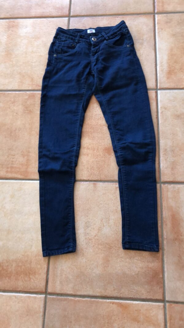 Set broeken van het merk Tumble 'N Dry Maat 152 broek 3